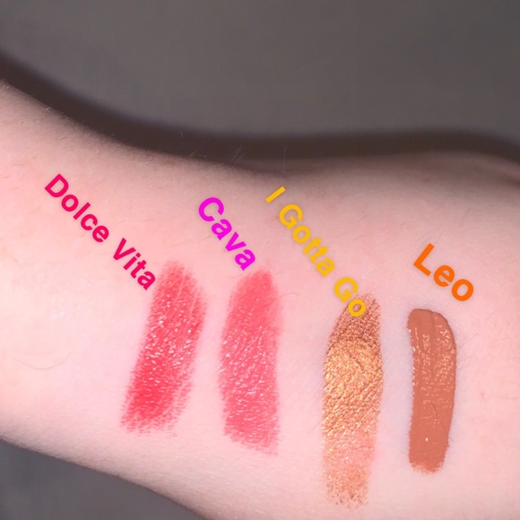 Max Studio Lipstick - Picture 4 of 4